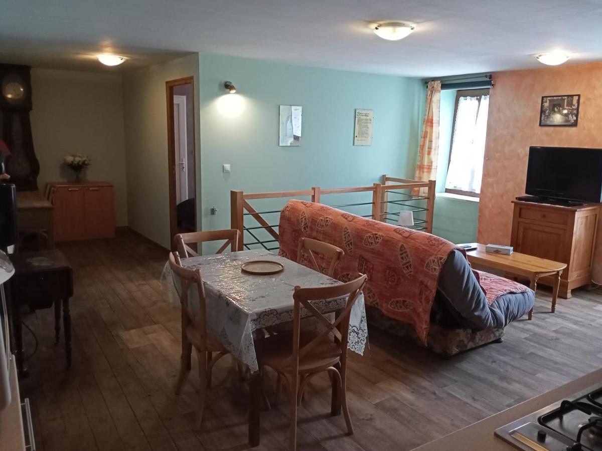 Apartment Chez Christine *